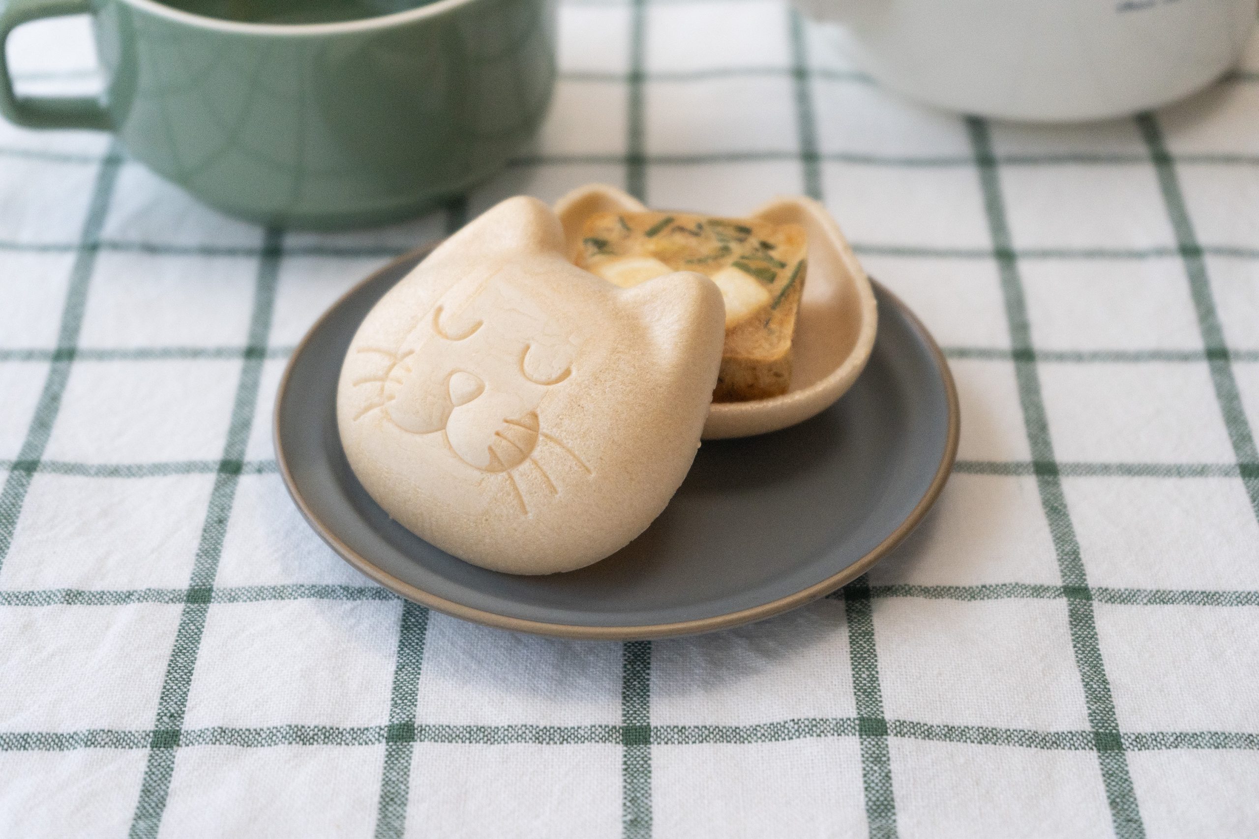 にゃんもにゃにゃ 猫のもなかのお味噌汁