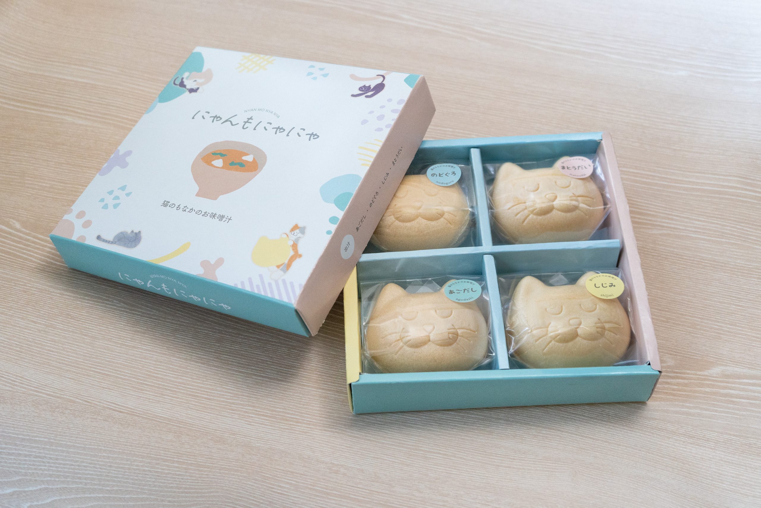 にゃんもにゃにゃ 猫のもなかのお味噌汁